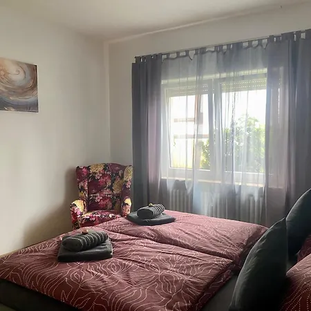 Schmidt Am Rhein נויוויד